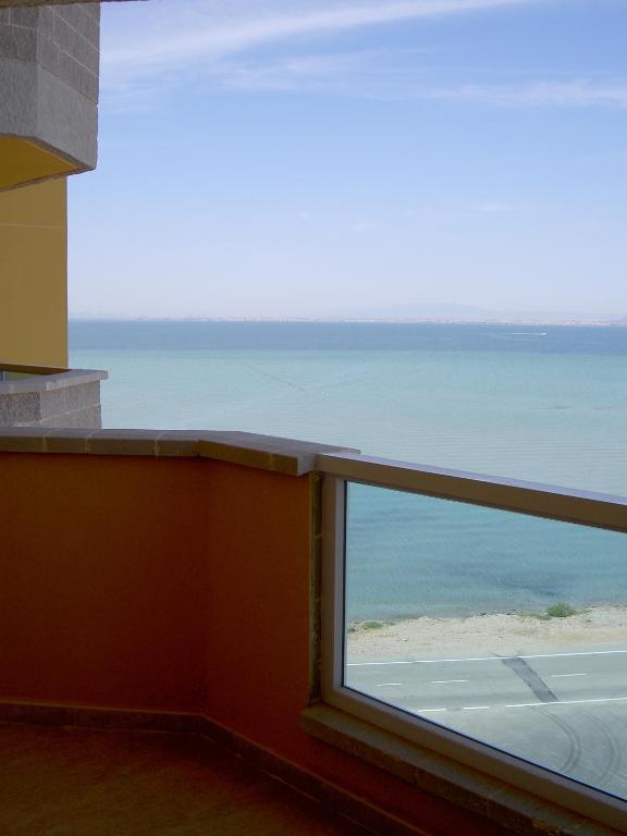 Apartamentos Turisticos Playa Principe La Manga del Mar Menor Quarto foto
